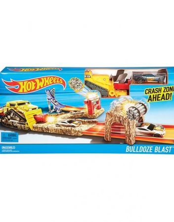 HOT WHEELS Игрален комплект DNR74