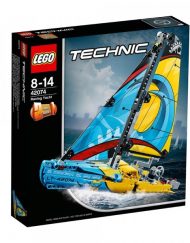 LEGO TECHNIC Състезателна яхта 42074