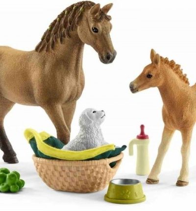 SCHLEICH Комплект ЗА ГРИЖА ЗА КОНЕ НА САРА 42432-02182