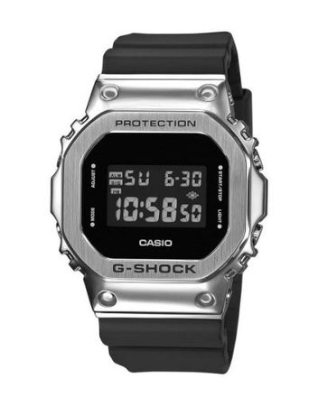 Часовник Casio G-Shock GM-5600-1ER